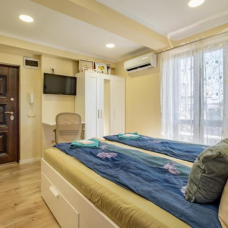 Historic Central Place With Paid Parking Varna Exterior foto