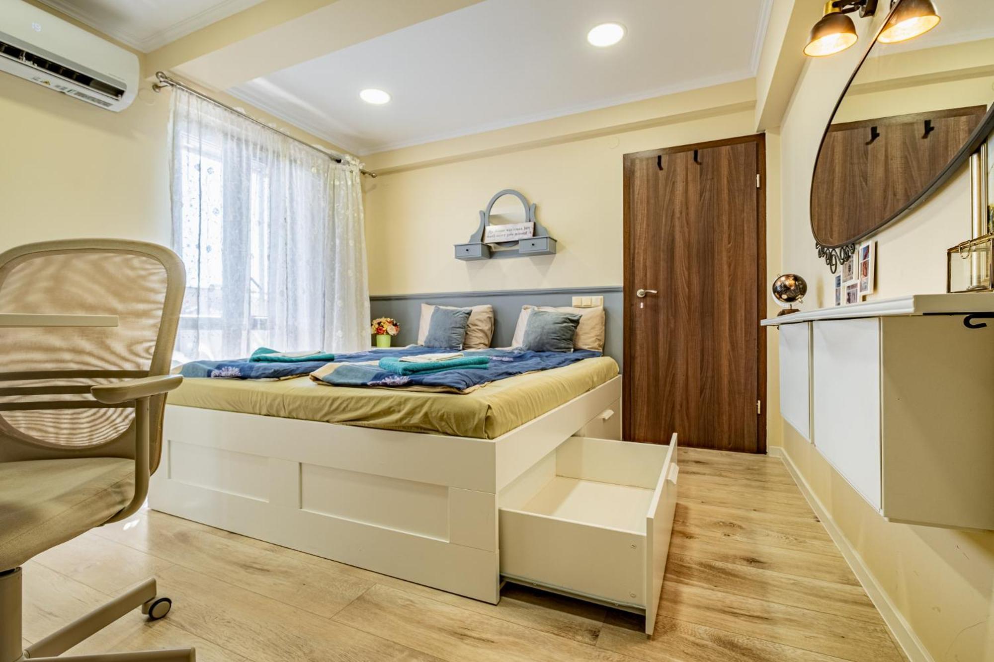 Historic Central Place With Paid Parking Varna Exterior foto